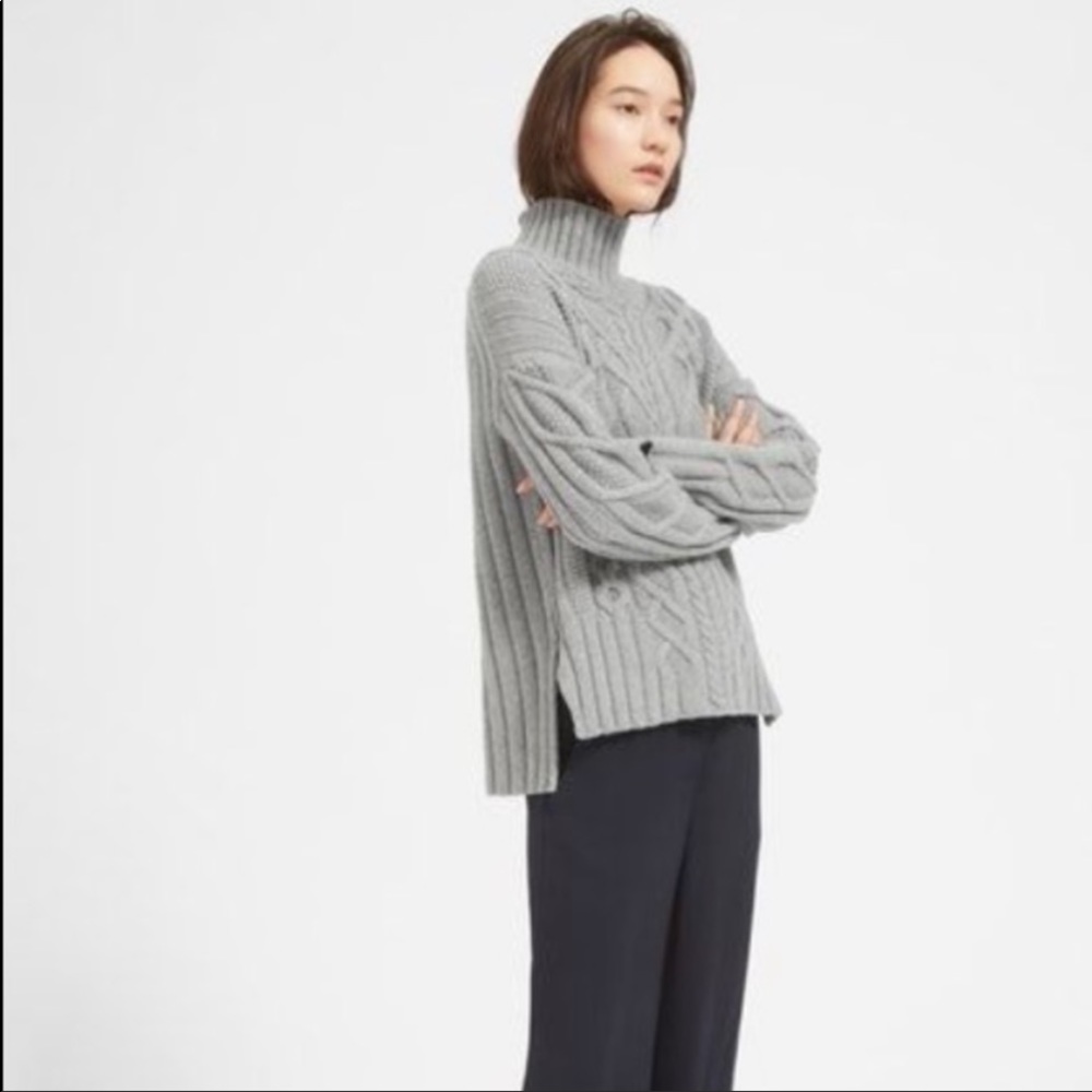 Everlane Light Gray Cable Knit Turtleneck Sweater